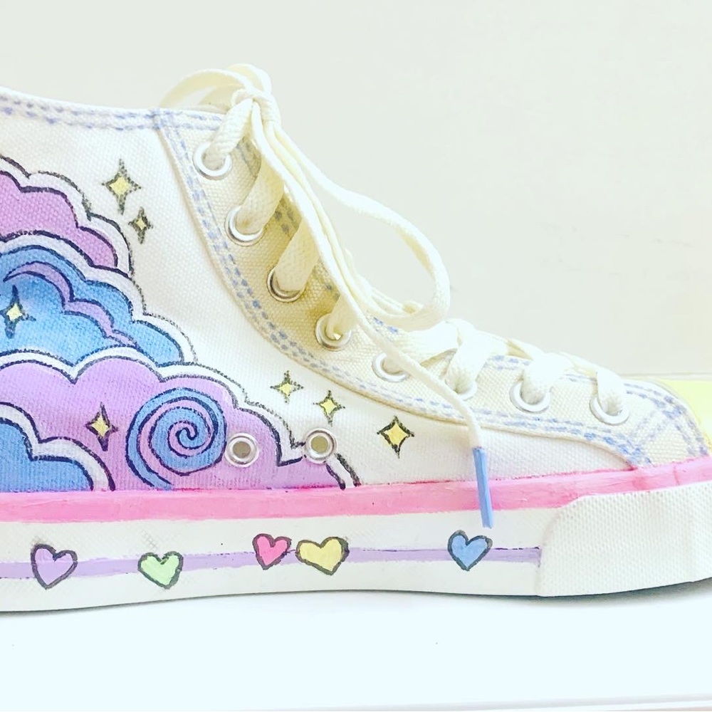 CUSTOM HAND-PAINTED SNEAKERS - Picture 7 of 11